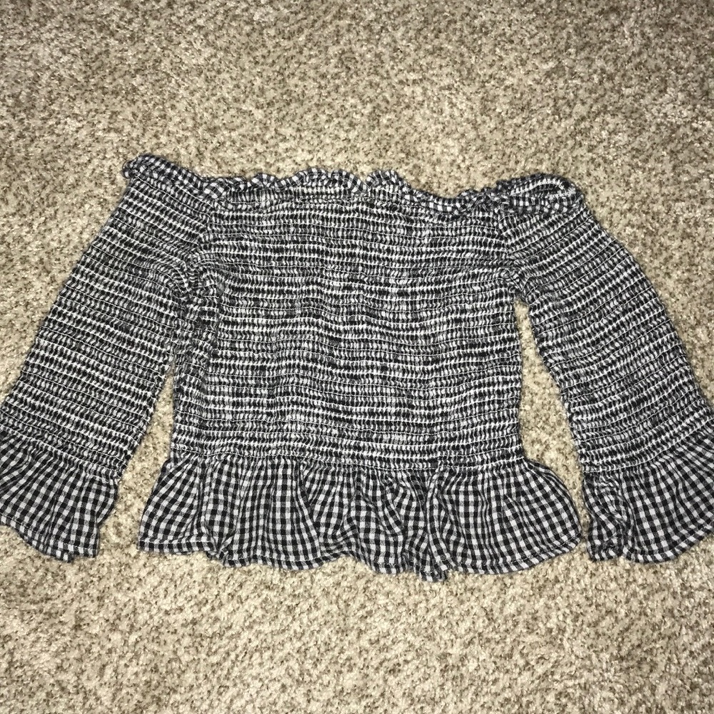 American eagle off the shoulder tube top!